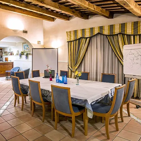 Luigi & Restaurant Nuova Gestione فندق