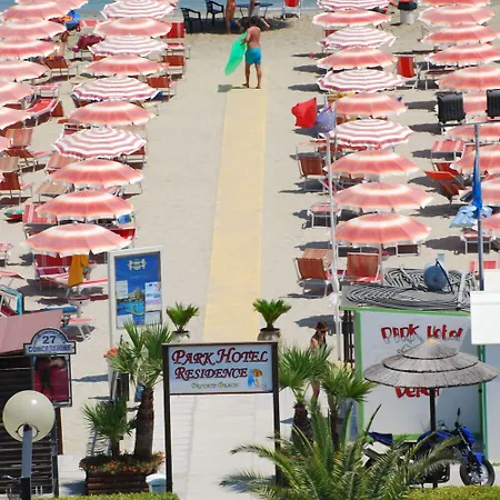 Luigi & Restaurant Nuova Gestione Villa Rosa Di Martinsicuro