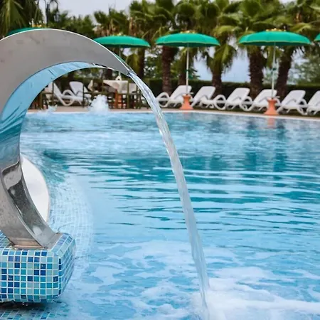 Luigi & Restaurant Nuova Gestione Villa Rosa Di Martinsicuro