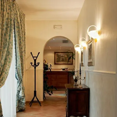 Luigi & Restaurant Nuova Gestione 호텔 Villa Rosa Di Martinsicuro