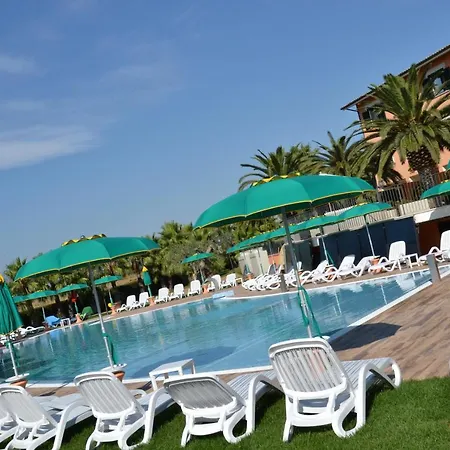 فندق Luigi & Restaurant Nuova Gestione 3*