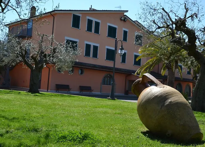 Luigi & Restaurant Nuova Gestione Hotel