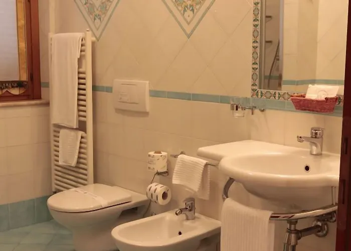 Hotel Luigi Villa Rosa Di Martinsicuro