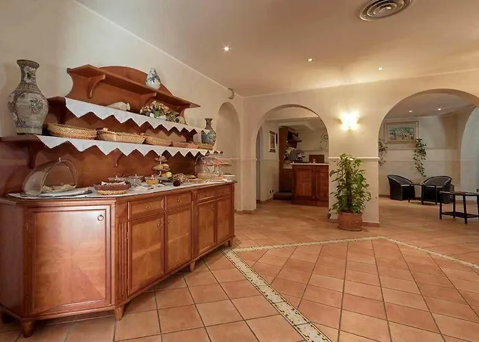 Luigi & Restaurant Nuova Gestione 3*