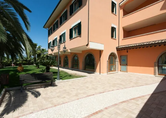 Hotel Luigi Villa Rosa Di Martinsicuro