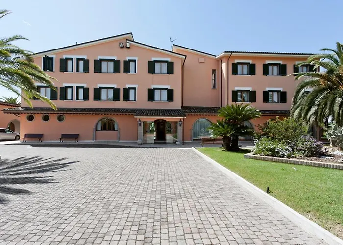 Luigi & Restaurant Nuova Gestione 3*